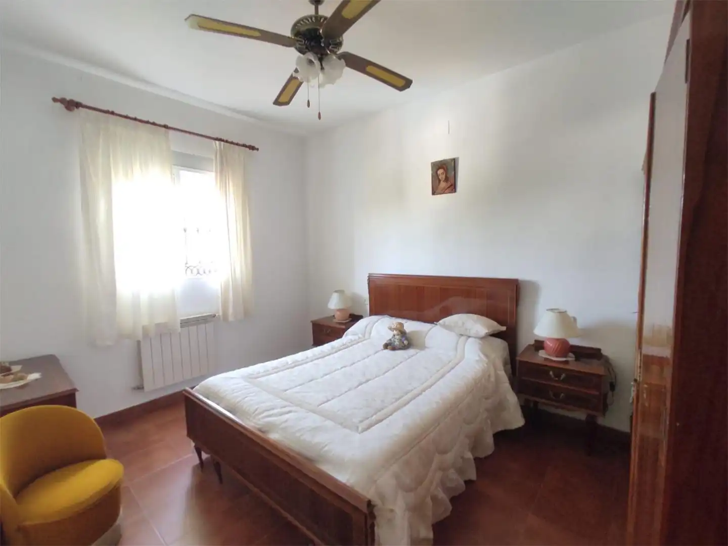 Casa o xalet en venda a Calle L, 5, San Roque - La Cruz - La Rozuela Dormitori de Casa o xalet en venda en Linares amb Calefacció, Jardí privat i Terrassa