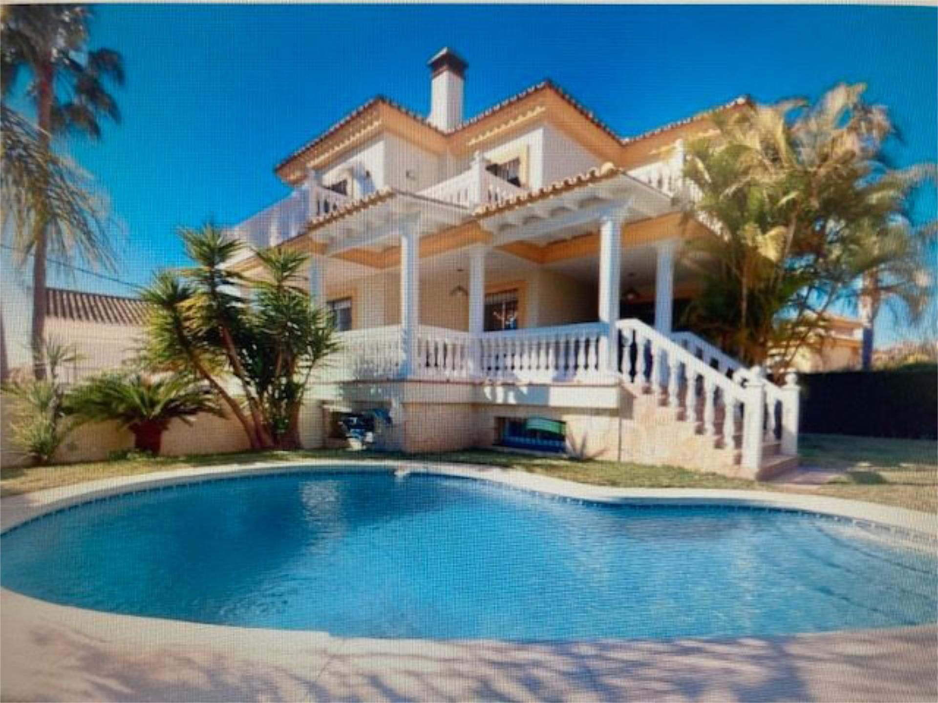 Casa o xalet en venda a Calle Clavel de la Sierrezuela, 25, Campo de Mijas Vista exterior de Casa o xalet en venda en Mijas amb Jardí privat, Terrassa i Traster