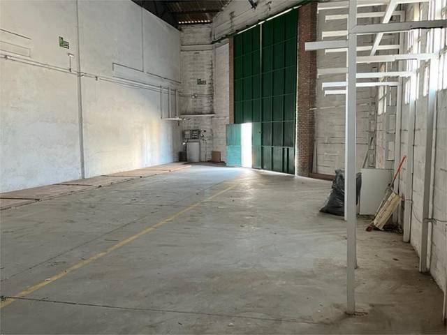 Nave industrial en Alquiler en Calle Chiclana, 1 en Puntales - Zona Franca