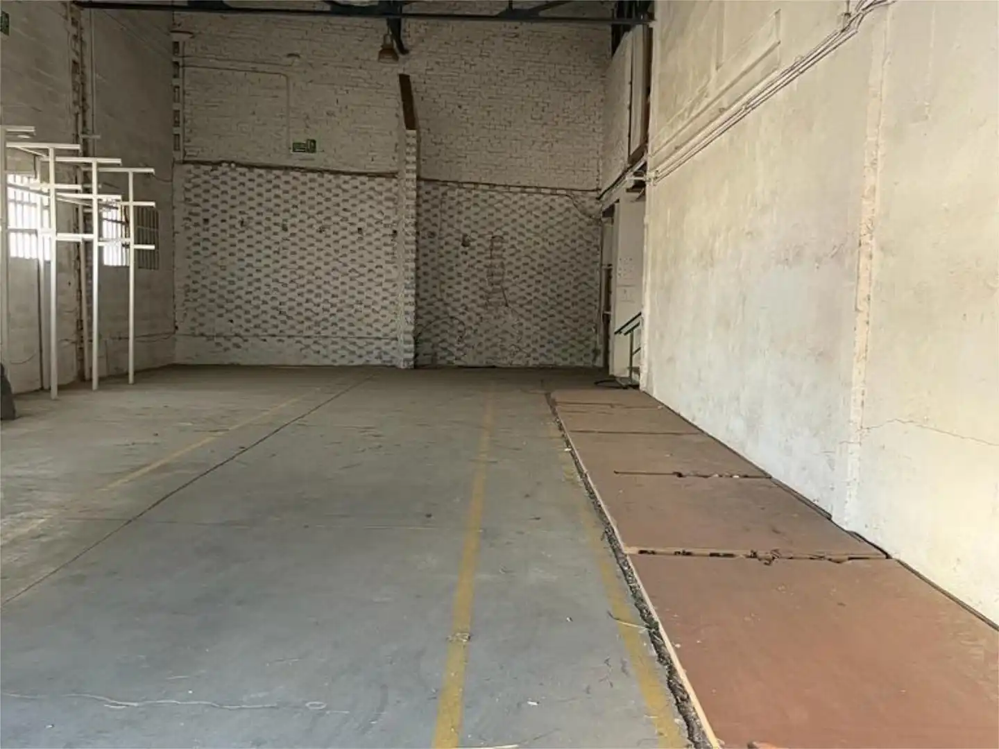 Nau industrial de lloguer a Calle Chiclana, 1, Puntales - Zona Franca Nau industrial de lloguer en Cádiz