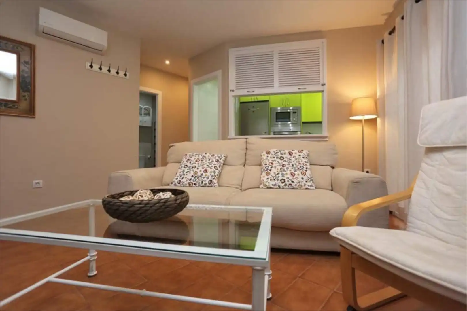 Apartament de lloguer a Calle Carril de la Fuente, 18, Conil Sala d'estar de Apartament de lloguer en Conil de la Frontera amb Aire condicionat, Calefacció i Terrassa