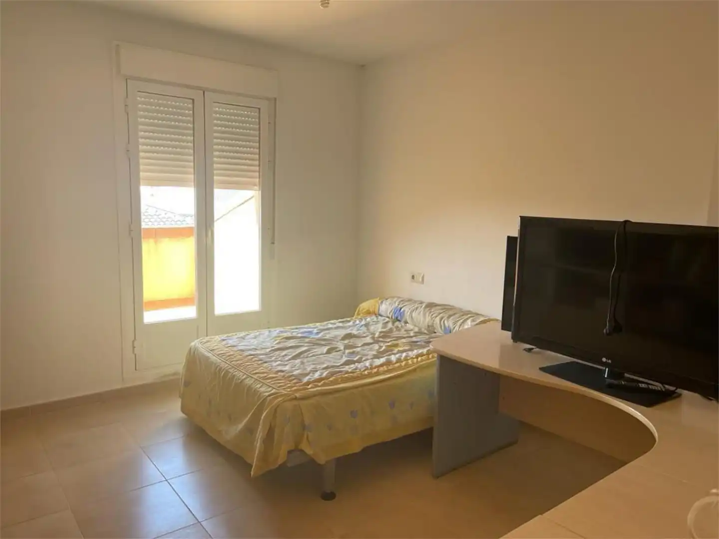 Casa adosada en venta en Calle Frida Kahlo, 2, Mota del Cuervo Habitación de Casa adosada en venta en Mota del Cuervo con Aire acondicionado, Terraza y Balcón