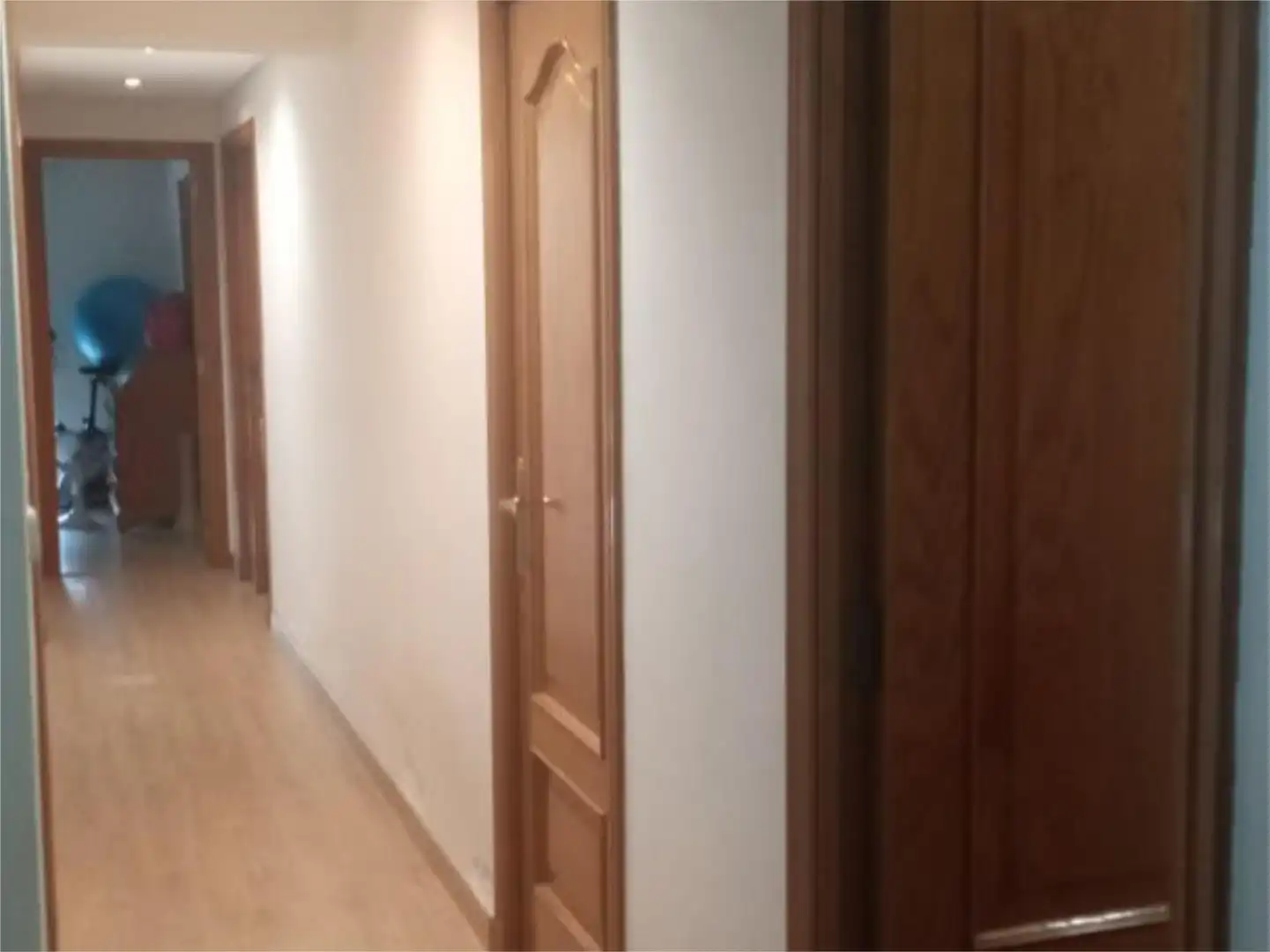 Habitació a Carrer de Joaquin Navarro, 2, L'Eixereta Pis per a compartir en Burjassot amb Parquet, Moblat i Balcó