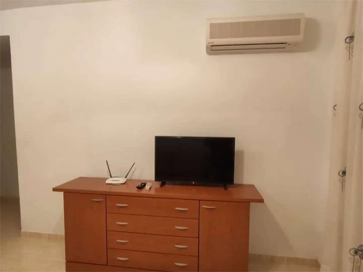Wohnungen zur Miete in Avenida Central, 26, Playa Coral -Torremar Schlafzimmer von Wohnungen zur Miete in Oropesa del Mar / Orpesa mit Klimaanlage, Terrasse und Schwimmbad