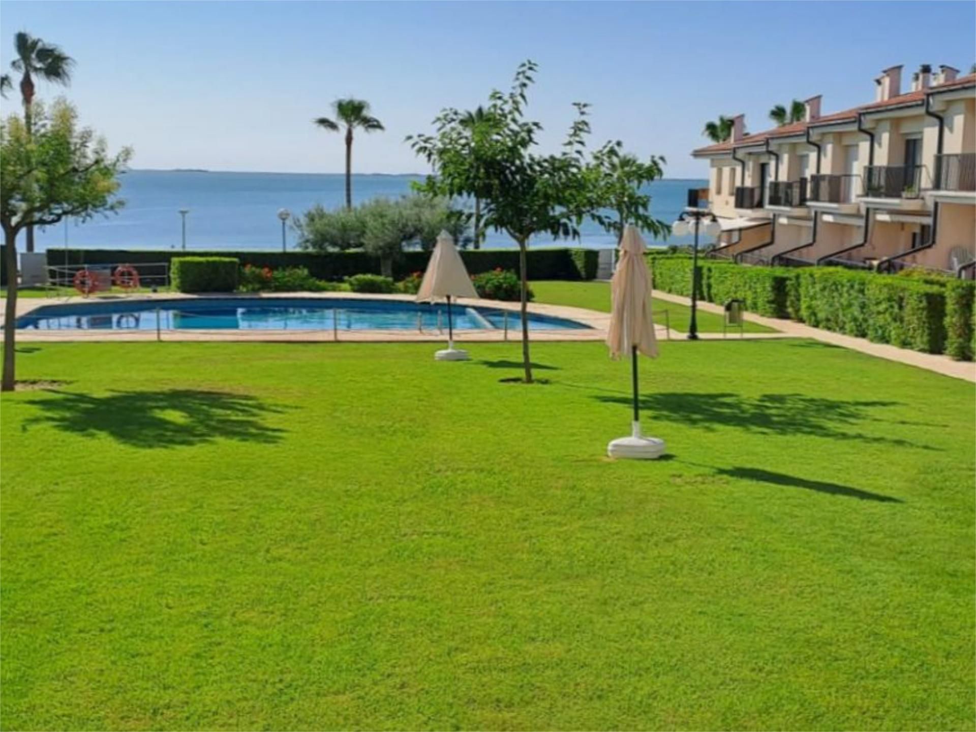 Jardí de Casa o xalet en venda en Sant Carles de la Ràpita amb Jardí privat, Parquet i Terrassa