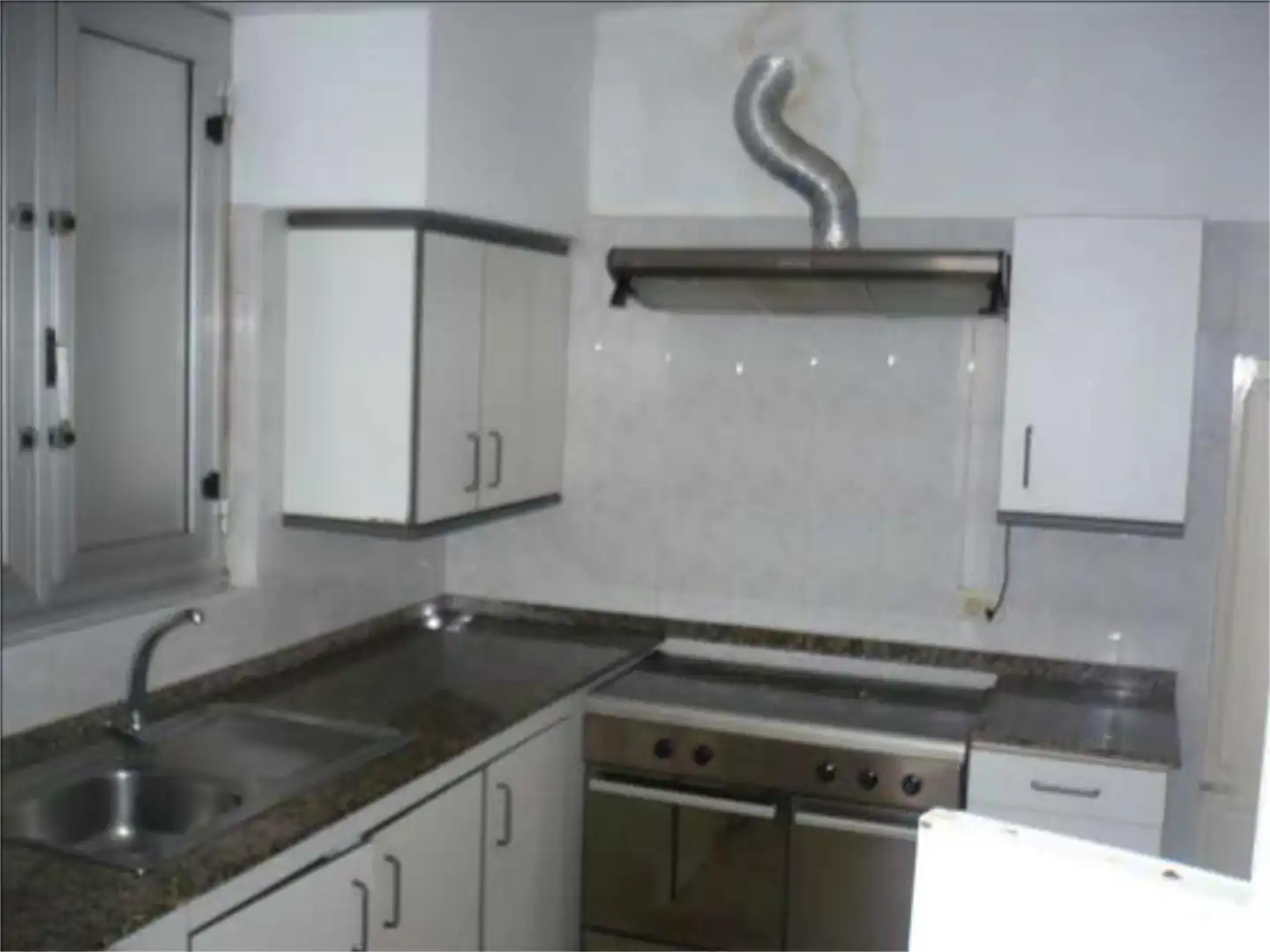 Casa o xalet en venda a Rúa Xuncedo, 7, Mugardos Cuina de Casa o xalet en venda en Mugardos