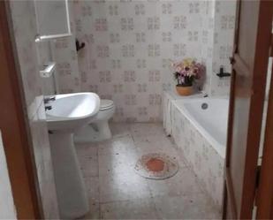 Bathroom of House or chalet for sale in Huesa