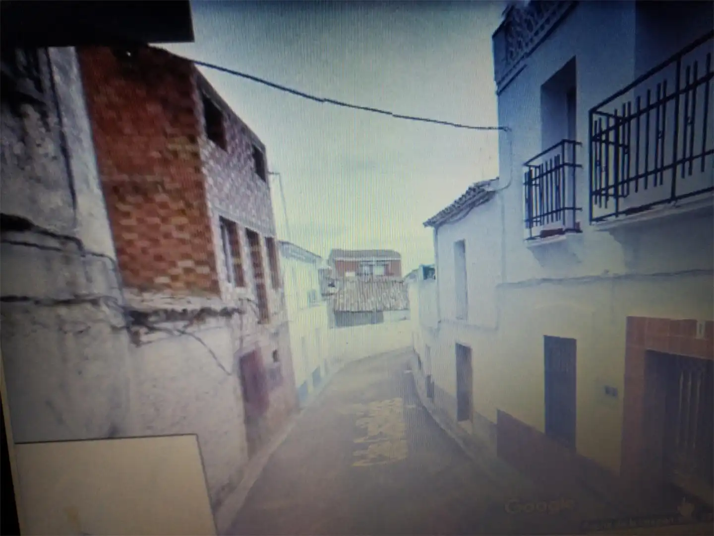 Casa adosada en venda a Calle Castelar, 4, Higuera de la Serena Vista exterior de Casa adosada en venda en Higuera de la Serena amb Balcó