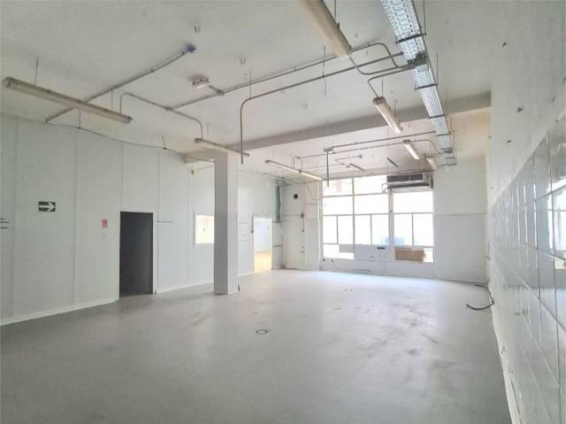 Local comercial en Alquiler en Avenida de Pedro Diez, 21 en San Isidro