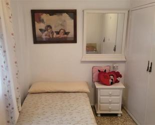 Bedroom of Flat to share in Antequera  with Air Conditioner and Balcony
