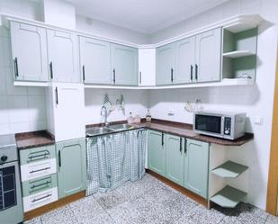 Kitchen of Flat to rent in Alicante / Alacant  with Terrace and Balcony