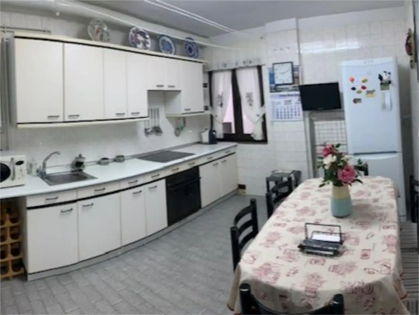 Habitación en Calle Dionisio de la Huerta, 5, Ribadesella Cocina de Piso para compartir en Ribadesella con Calefacción, Terraza y Amueblado