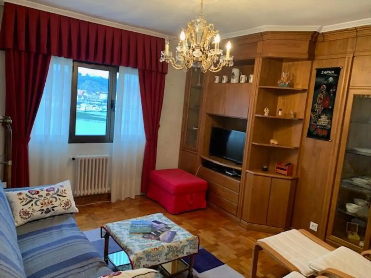 Habitación en Calle Dionisio de la Huerta, 5, Ribadesella Sala de estar de Piso para compartir en Ribadesella con Calefacción, Terraza y Amueblado