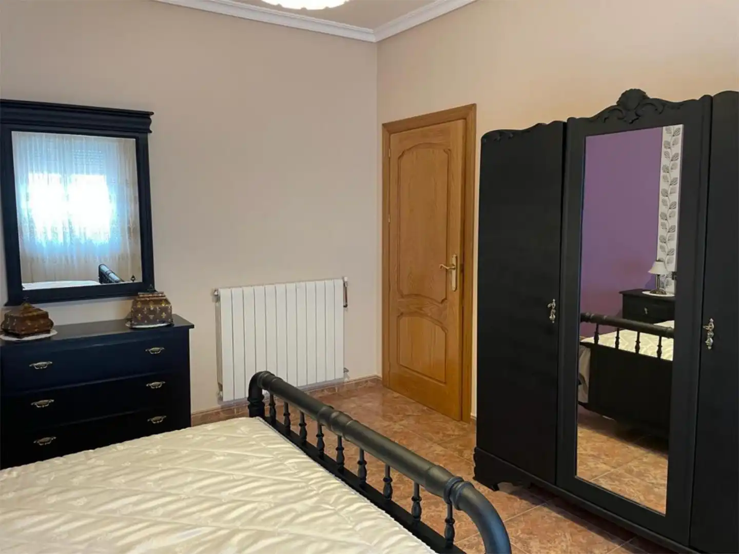 Casa adosada en venta en Calle Jaén, 84, Torreblascopedro Habitación de Casa adosada en venta en Torreblascopedro con Aire acondicionado, Calefacción y Parquet