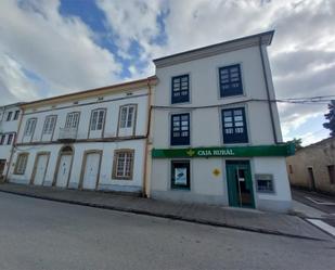 Vista exterior de Pis en venda en Castropol