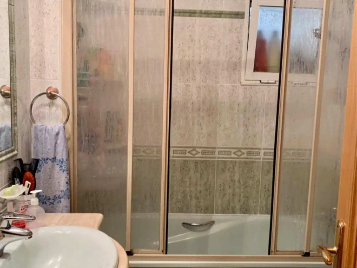 Flat for sale in Carrer Pablo Surra de Garay, 33, Carrús Oeste Bathroom of Flat for sale in Elche / Elx with Air Conditioner and Terrace