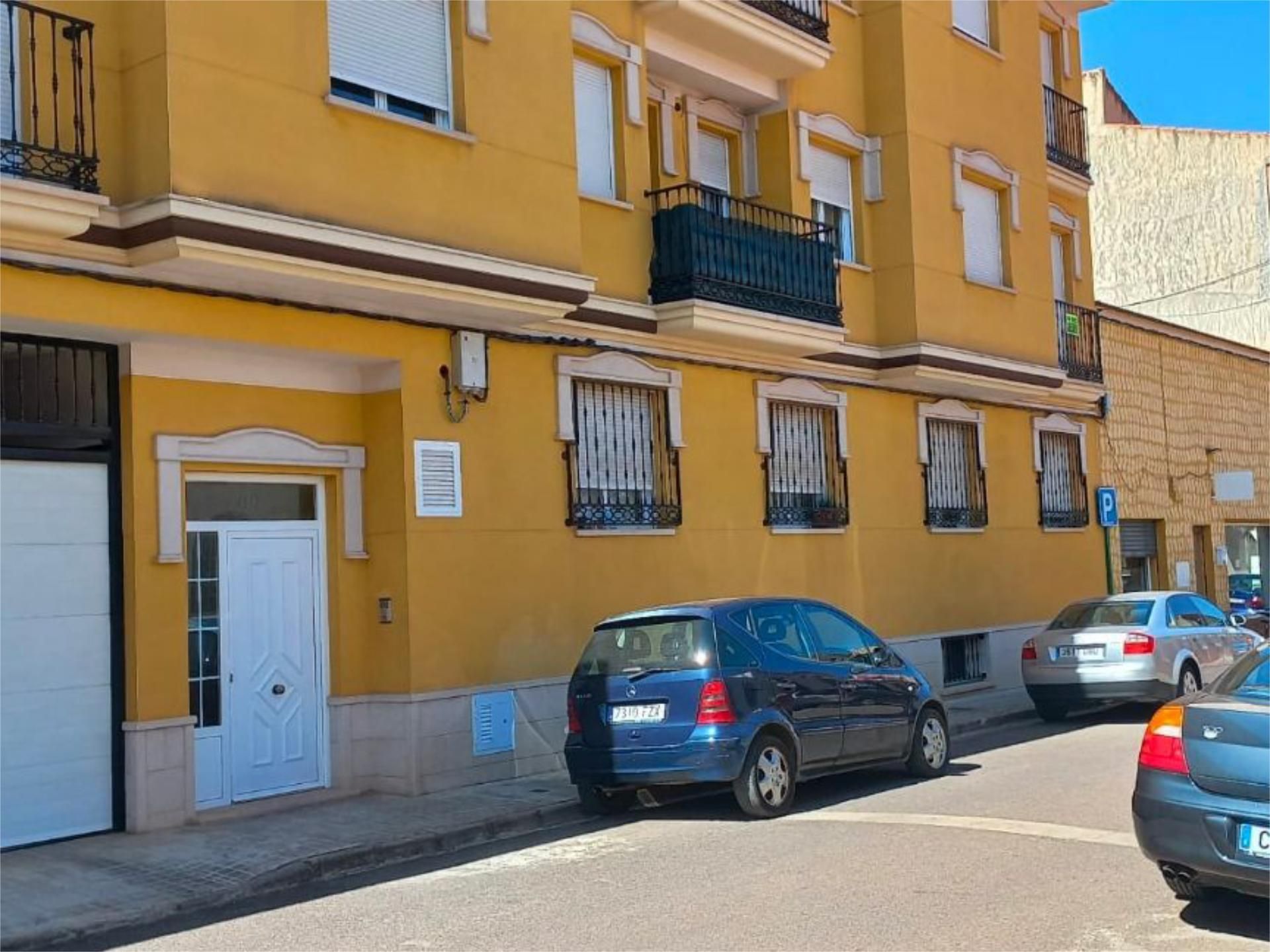 Exterior view of Flat for sale in Argamasilla de Alba