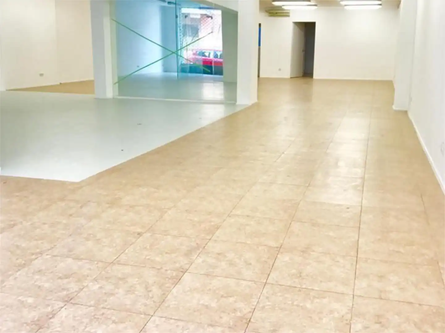 Commercial properties for rent in Carrer de Manuel Bertrand, 92, Centre Commercial properties for rent in El Prat de Llobregat with Air Conditioner and Heating