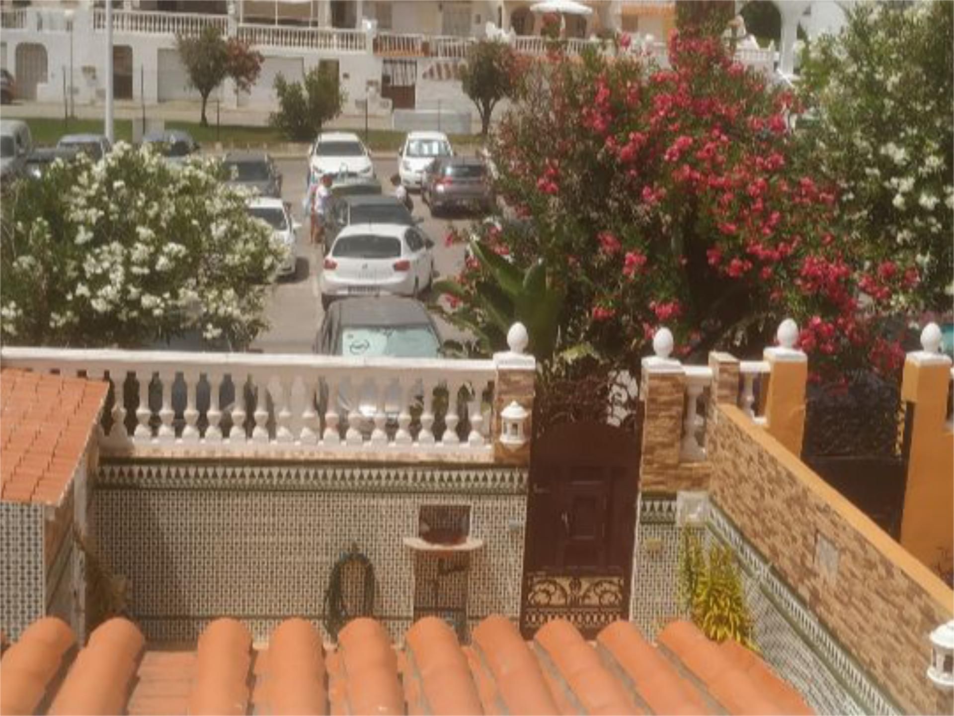 Exterior view of Single-family semi-detached for sale in Algeciras  with Furnished and Balcony