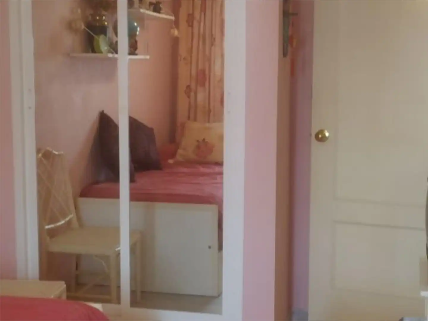 Bedroom of Detached homes for sale in Algeciras  with Furnished and Balcony