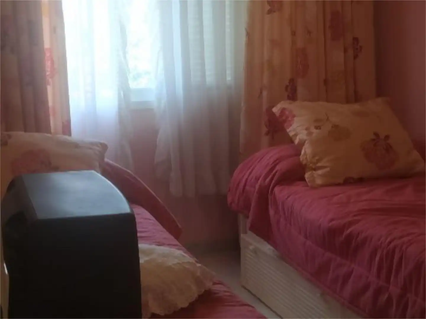 Bedroom of Detached homes for sale in Algeciras  with Furnished and Balcony