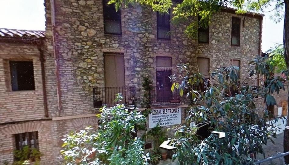 Premises for sale in La Morera de Montsant, Tarragona - image 1 Photo 1 of Premises for sale in La Morera de Montsant, Tarragona