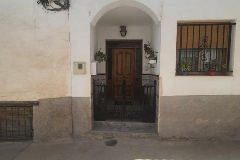 Photo 1 of Single-family semi-detached for sale in Calle Real, 5, Cádiar, Granada