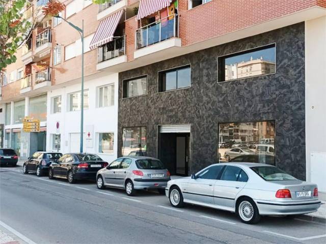 Local comercial en Alquiler en Avinguda de Castelló, 12 en Casco Urbano