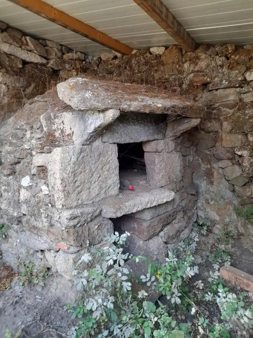 Country homes for sale in Castro Caldelas