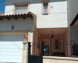 Exterior view of Single-family semi-detached for sale in Borox  with Air Conditioner, Terrace and Swimming Pool