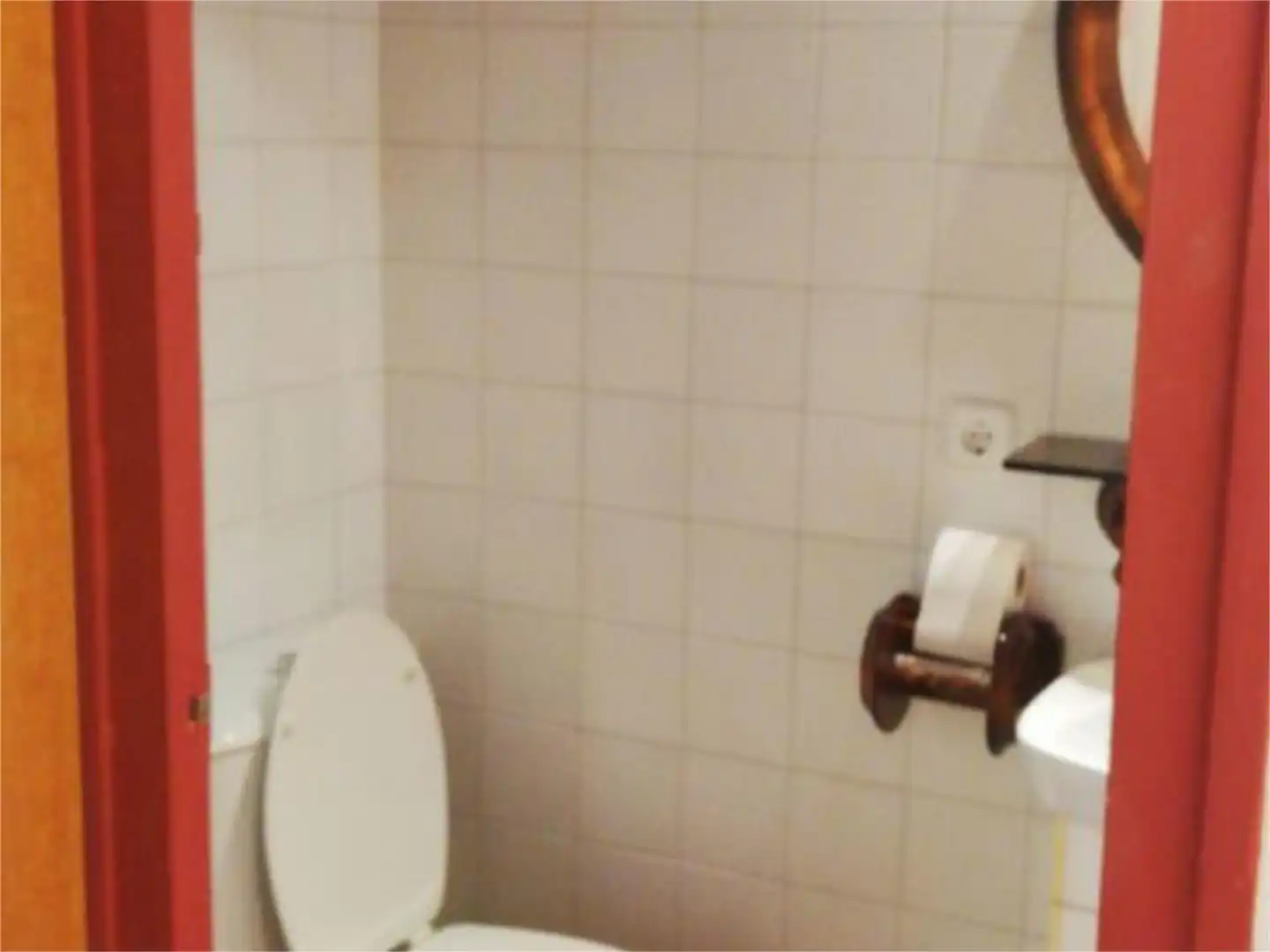 Office for rent in Carrer Port Lligat, Eixample - Horta Capallera Bathroom of Office for rent in Figueres with Air Conditioner, Heating and Furnished