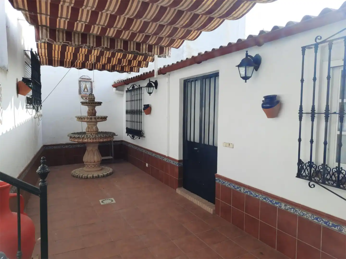 Houses for sale in Plazuela Morrion, 3, Villamanrique de la Condesa Terrace of Houses for sale in Villamanrique de la Condesa with Terrace and Balcony