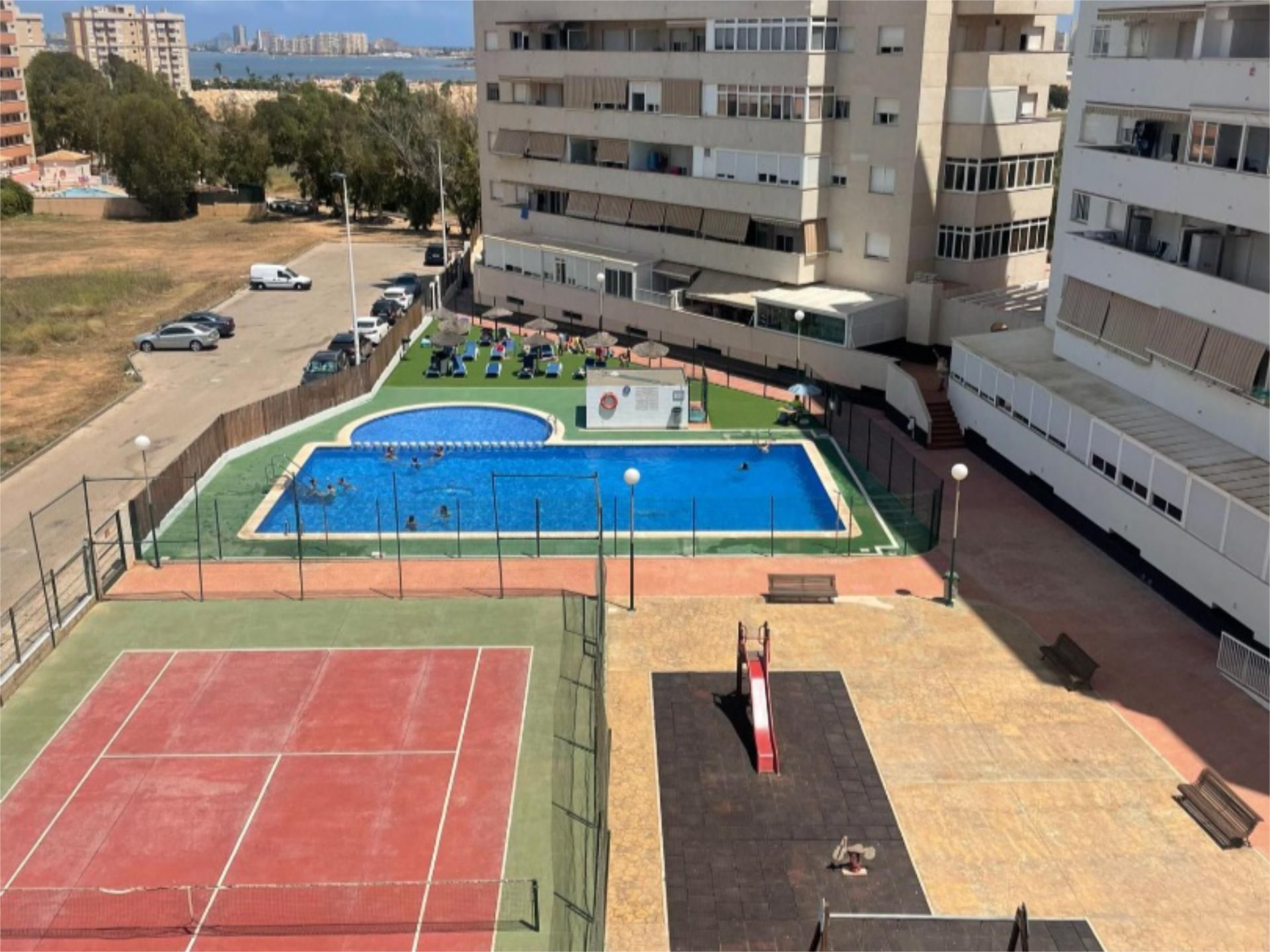Piscina de Piso de alquiler en Cartagena con Aire acondicionado, Calefacción y Terraza