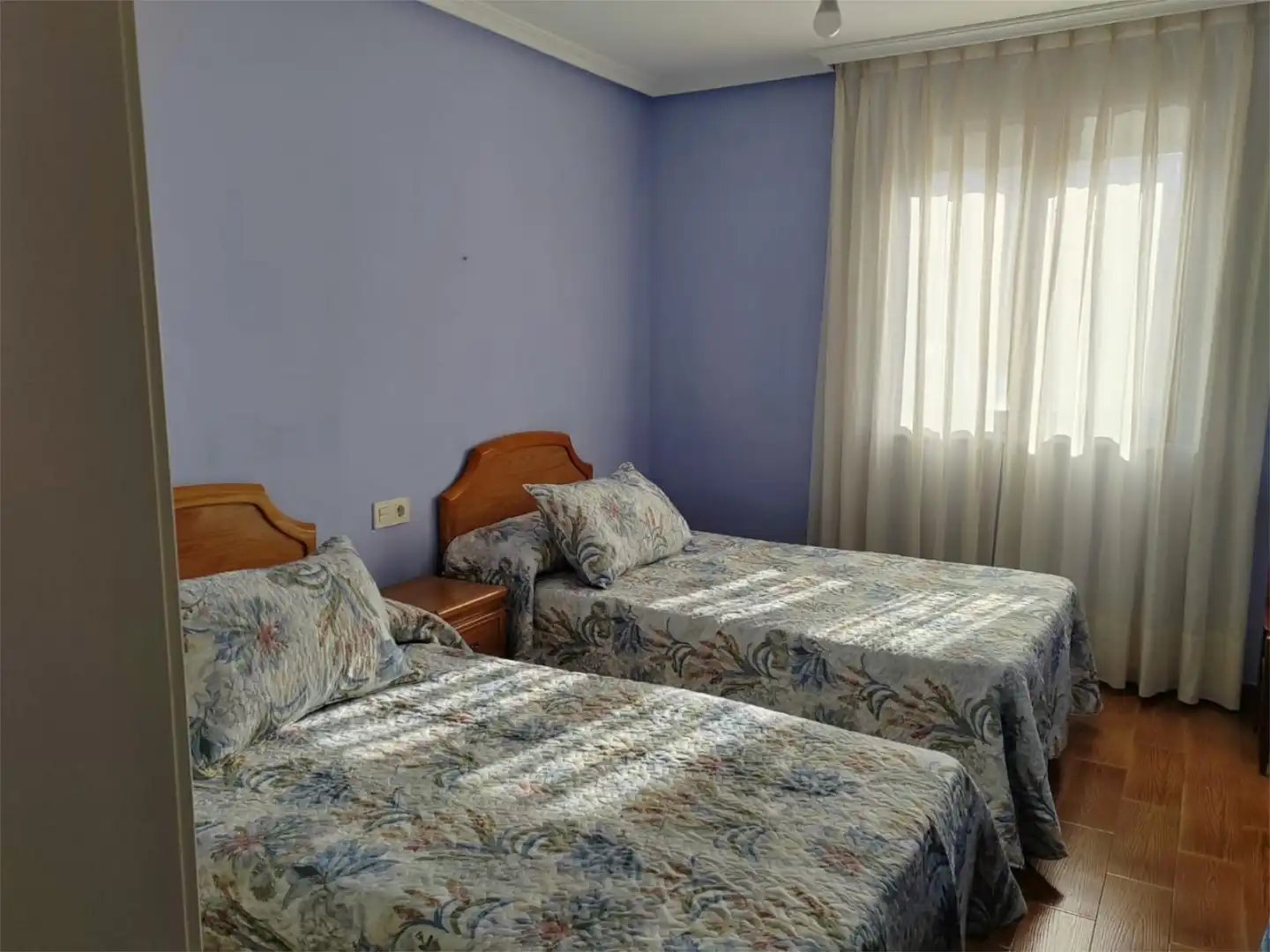 Casa adosada en venta en Calle Real, 37, Santa Elena de Jamuz Habitación de Casa adosada en venta en Santa Elena de Jamuz con Calefacción, Parquet y Terraza