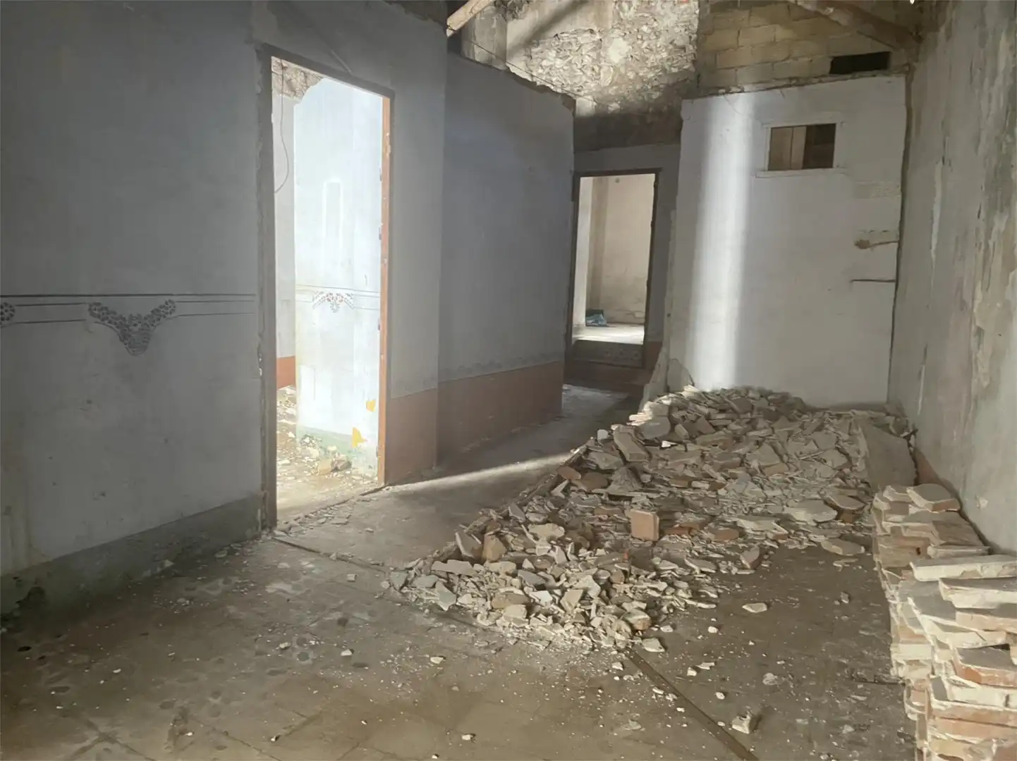 Casa adosada en venda a Calle San Antón, 10, El Rabal Casa adosada en venda en Villena amb Balcó