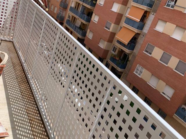 Piso en Venta en Calle Pintor Almela Costa, 50 en Infante Juan Manuel