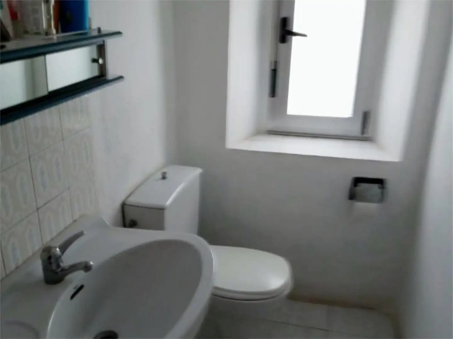 Badezimmer von Wohnung zum Verkauf in Sotresgudo mit Möbliert