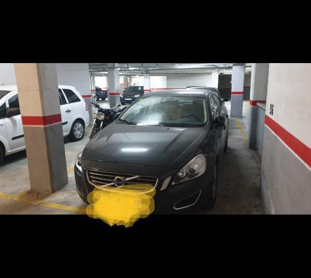 Foto 1 de Garaje en venta en Carrer de Rafael Casanova, 49, Vilamarina, Barcelona