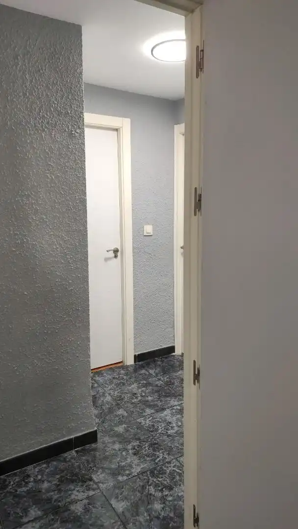 Piso de alquiler en Calle Santa María del Valle, El Valle - Universidad