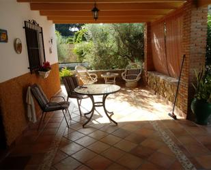 Vista exterior de Finca rústica de lloguer en Instinción amb Aire condicionat, Terrassa i Piscina