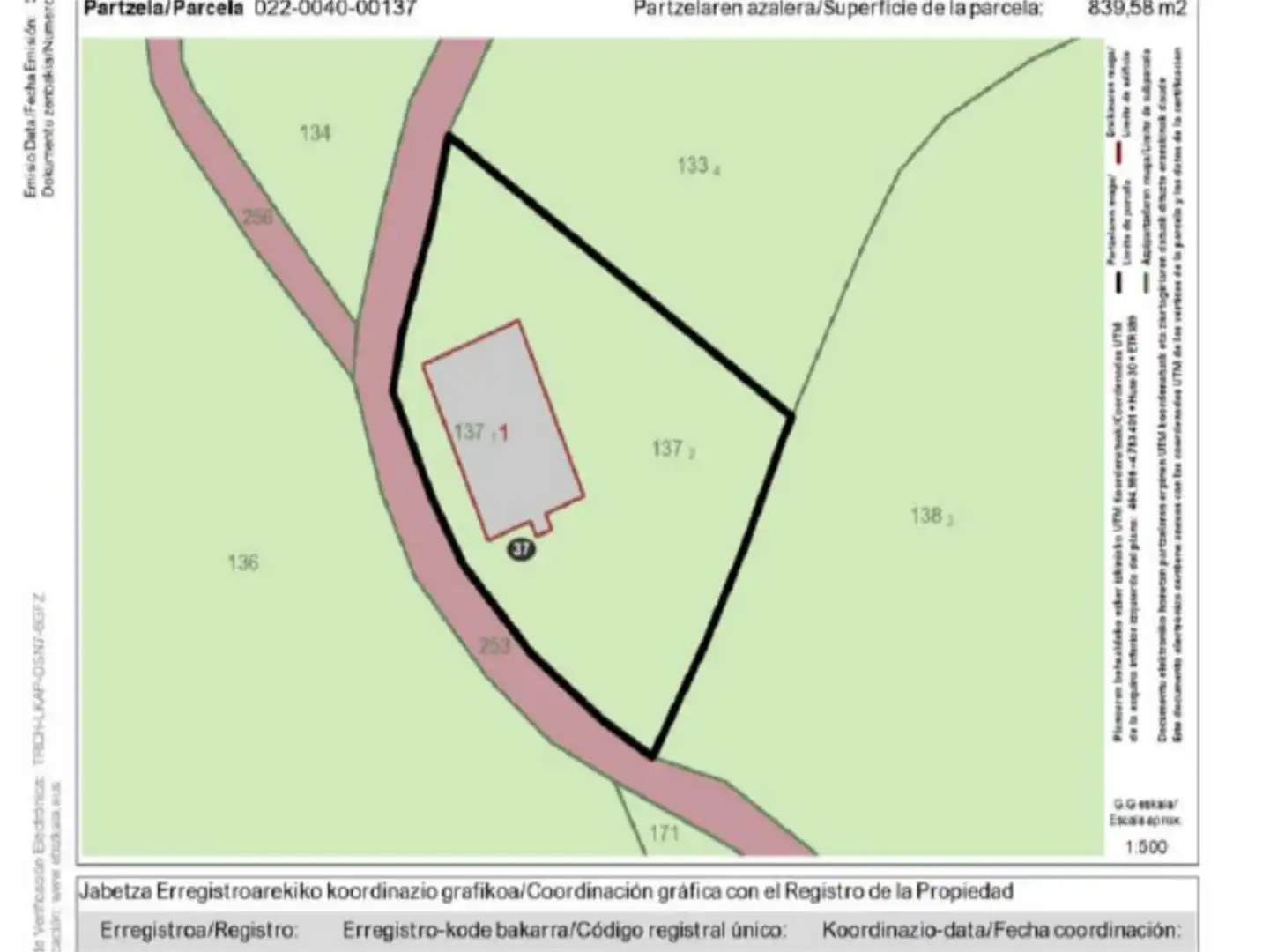 Flat for sale in Sangrices Auzoa, 37, Karrantza Harana / Valle de Carranza Flat for sale in Karrantza Harana / Valle de Carranza with Private garden
