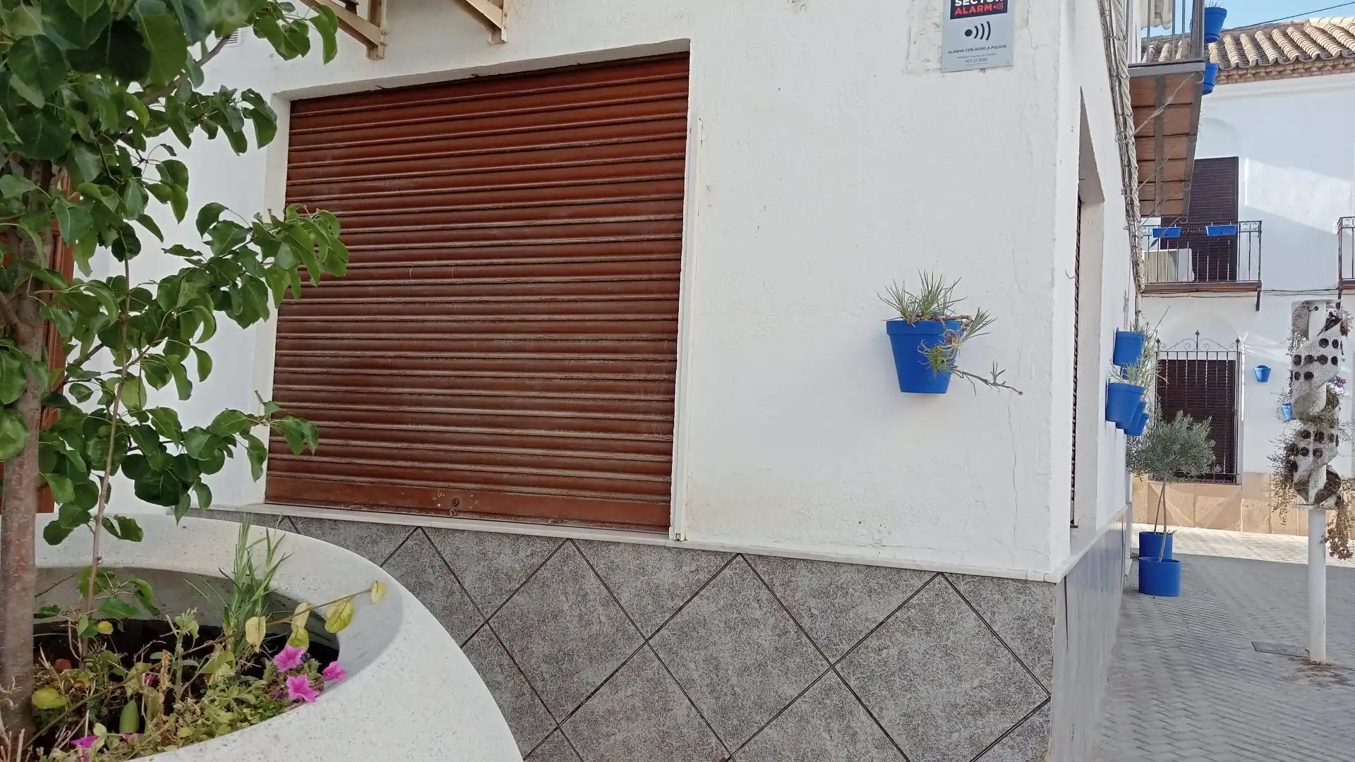 Exterior view of Commercial properties for sale in Cañete de las Torres  with Air Conditioner and Heating