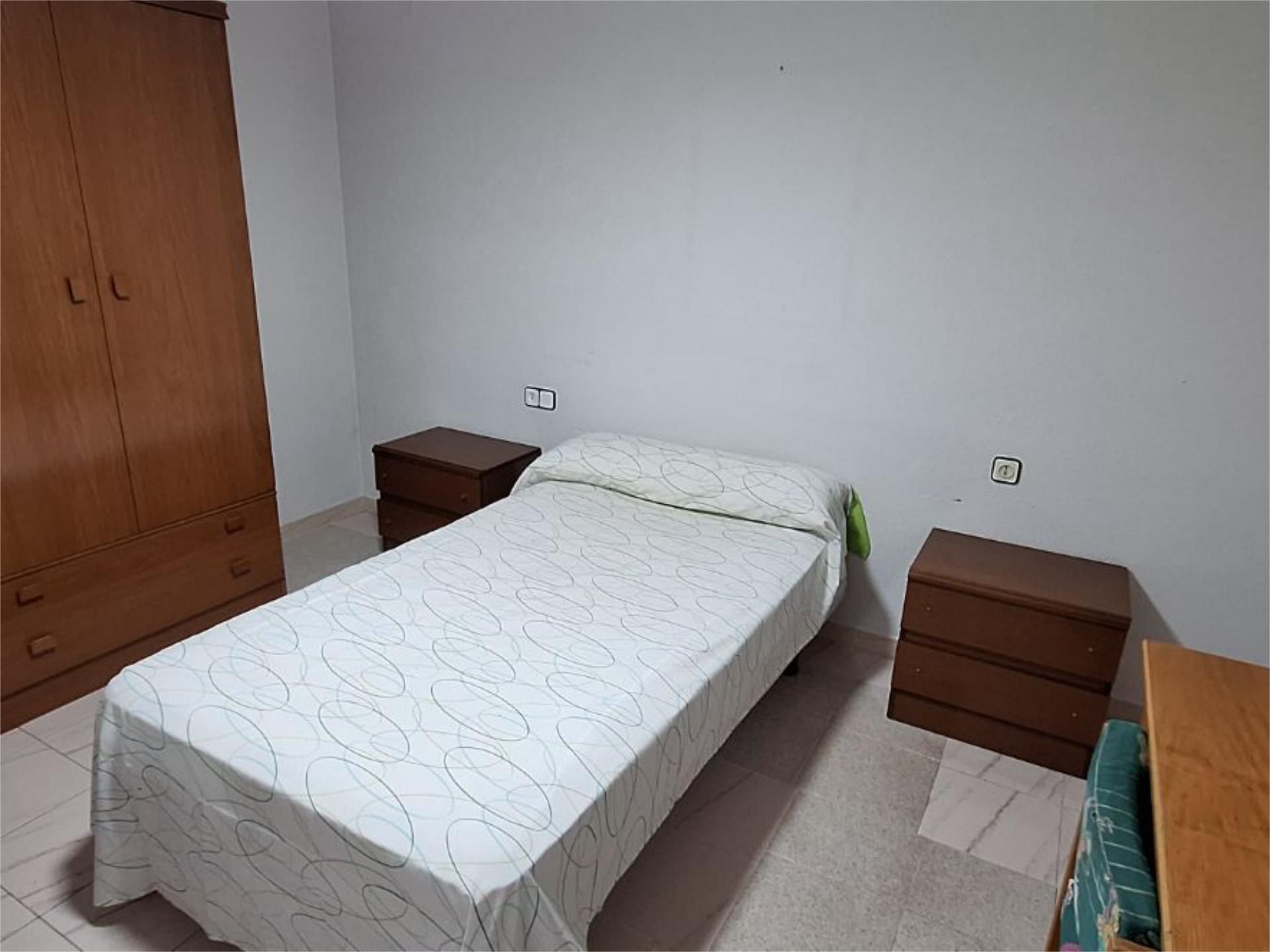 Bedroom of Flat to rent in Puertollano  with Heating, Furnished and Balcony