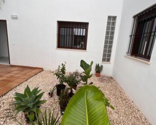 Jardí de Planta baixa en venda en Chiclana de la Frontera amb Aire condicionat i Terrassa