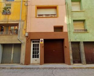 Vista exterior de Pis en venda en Riudoms amb Terrassa i Balcó