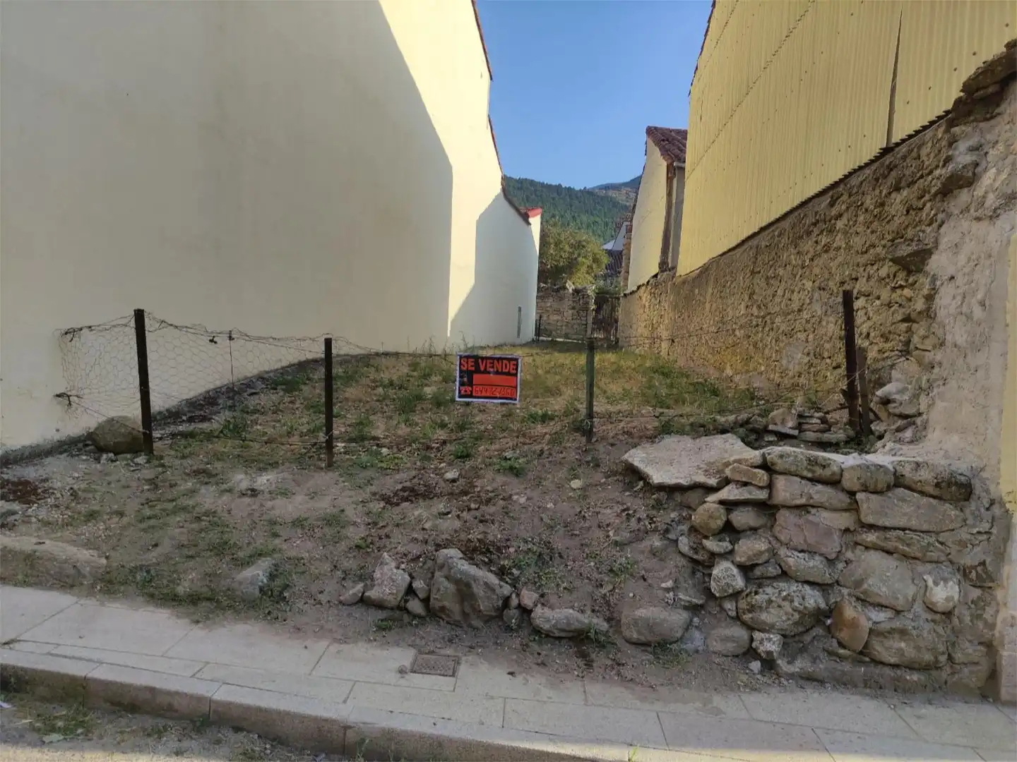 Terreno en venta en Bohoyo