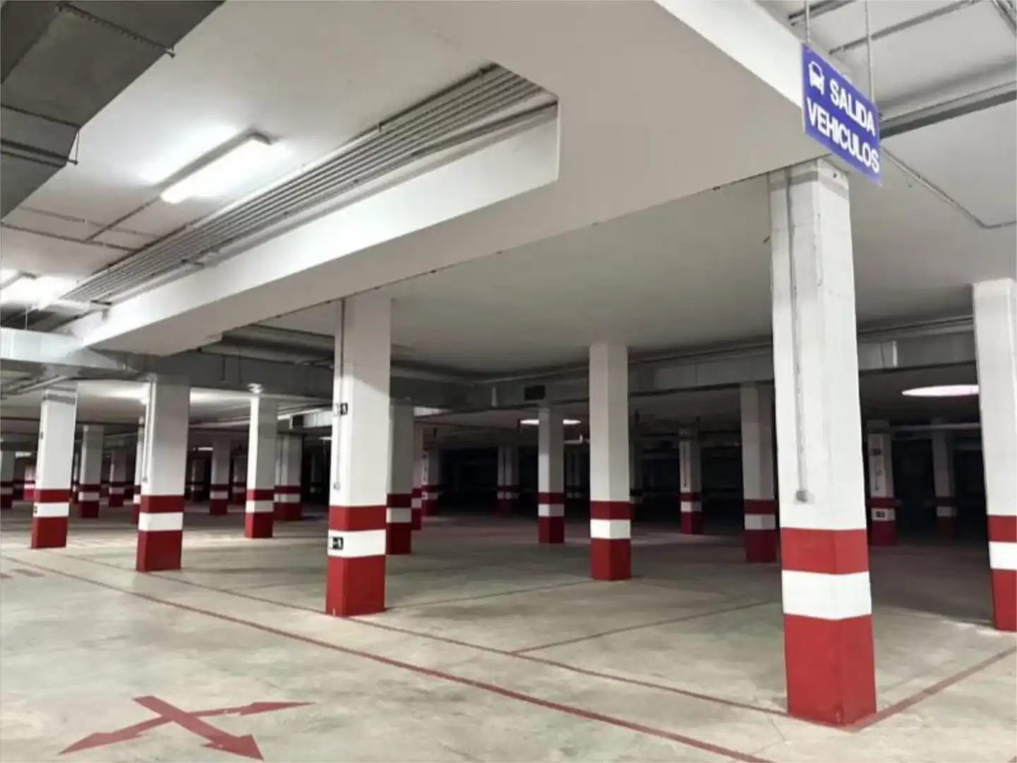 Garaje de alquiler en Calle Nelson Mandela, 6, Poniente Parking de Garaje de alquiler en Armilla