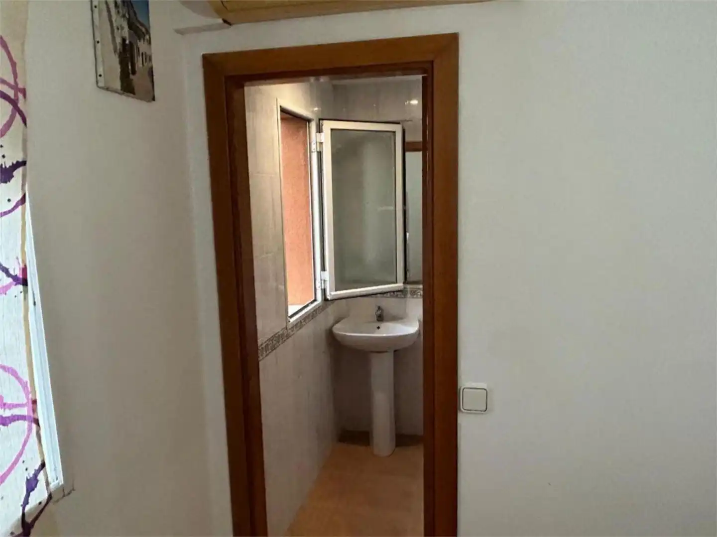 Zimmer in Carrer de Sant Josep, 4, Dalt de la Vila - La Marina Badezimmer von Wohnung zur untervermieten in Eivissa