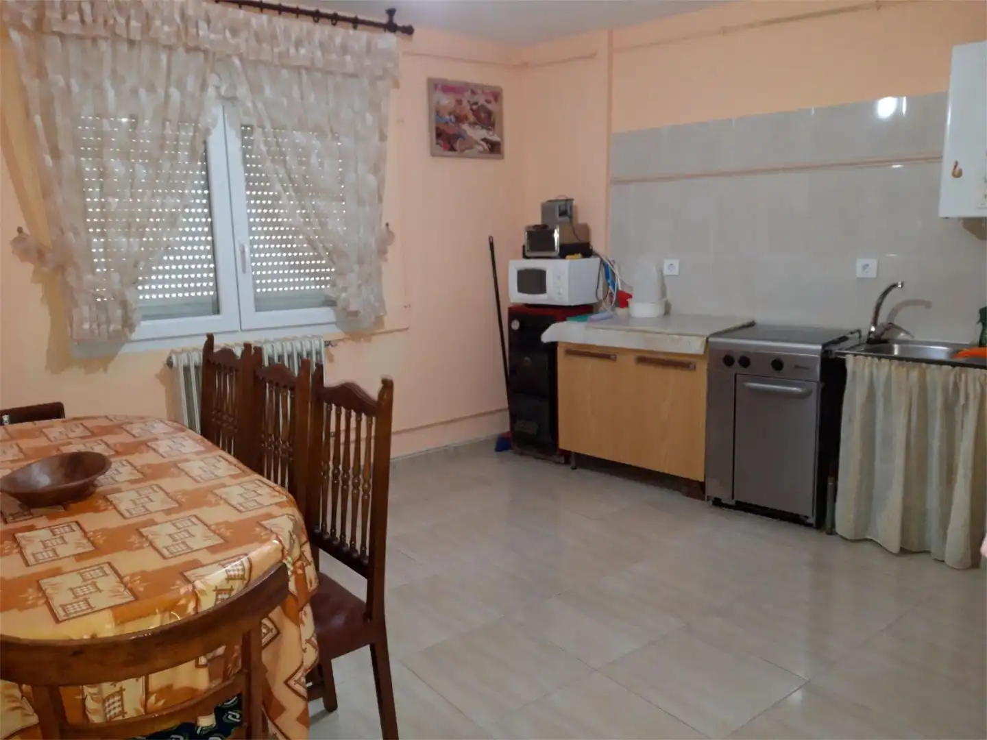 Detached homes for sale in Calle Mayor, Castropodame Kitchen of Detached homes for sale in Castropodame with Terrace