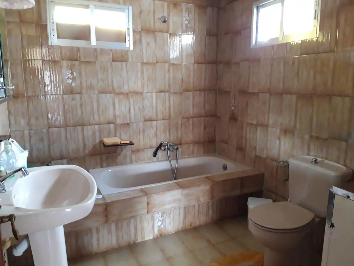 Detached homes for sale in Calle Mayor, Castropodame Bathroom of Detached homes for sale in Castropodame with Terrace
